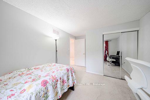 Photo 28 of 1764 Listowell Crescent, Pickering, Liverpool — HOMEH
