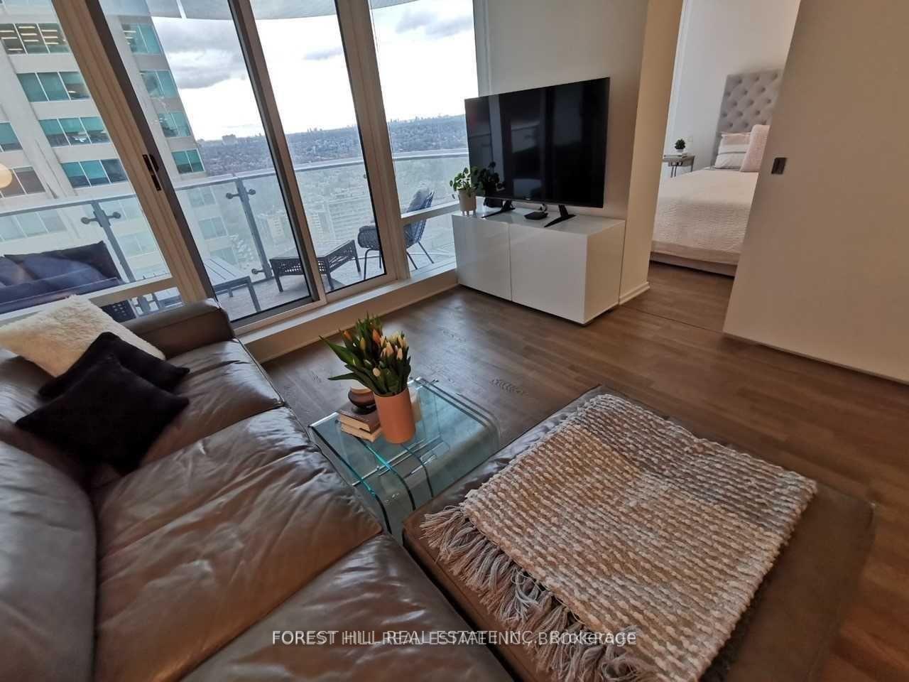 Photo 11 of Unit 2412, 1 Bloor Street E, Toronto, Church-Yonge Corridor — HOMEH