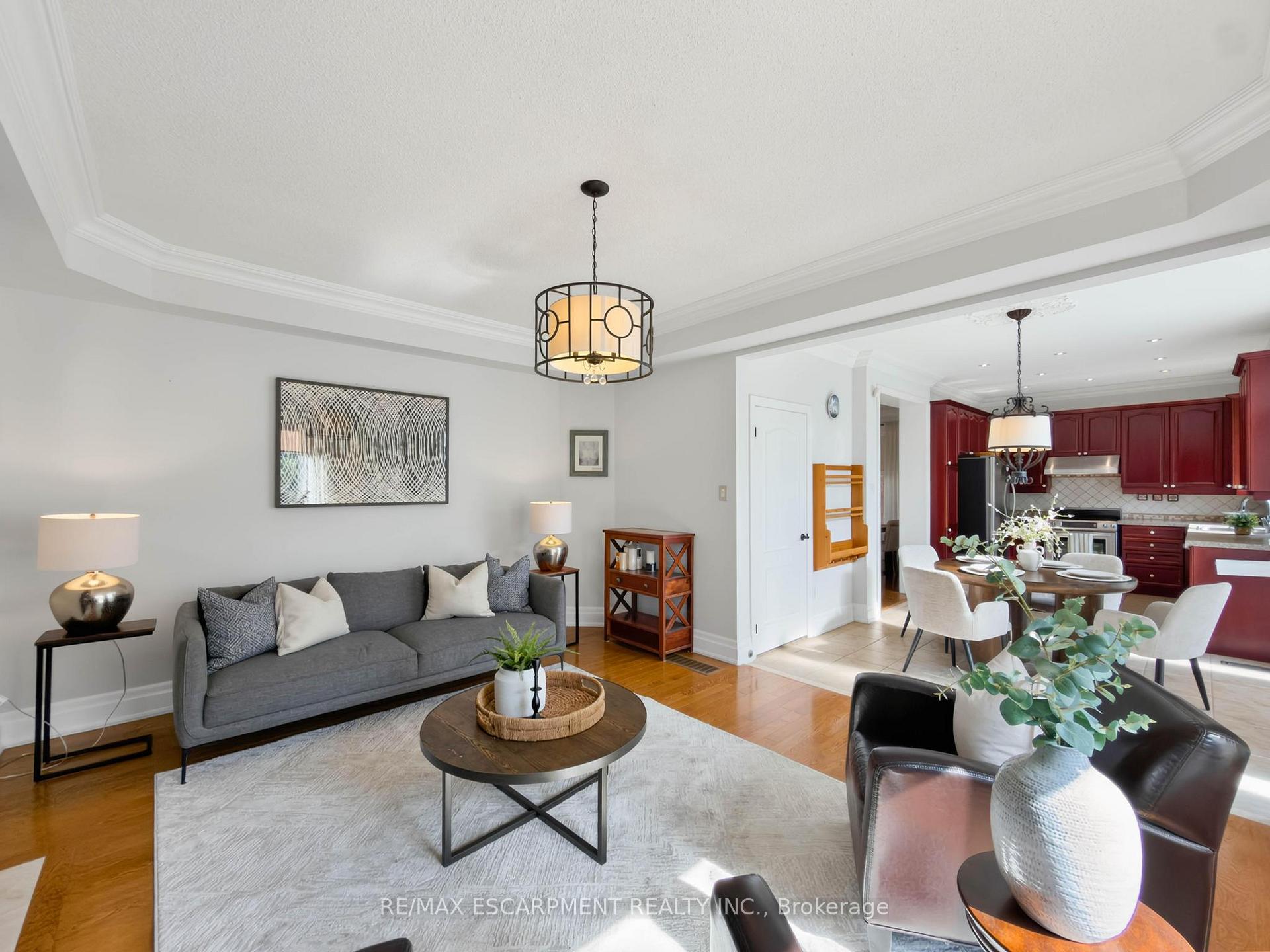 Photo 18 of 1396 Thorncrest Crescent, Oakville, West Oak Trails — HOMEH