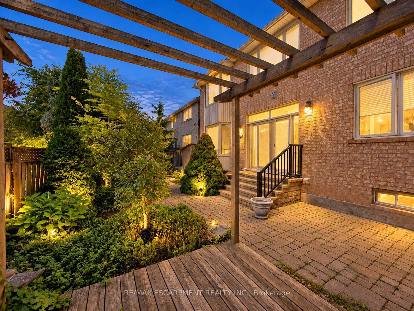 Photo 50 of 1396 Thorncrest Crescent, Oakville, West Oak Trails — HOMEH