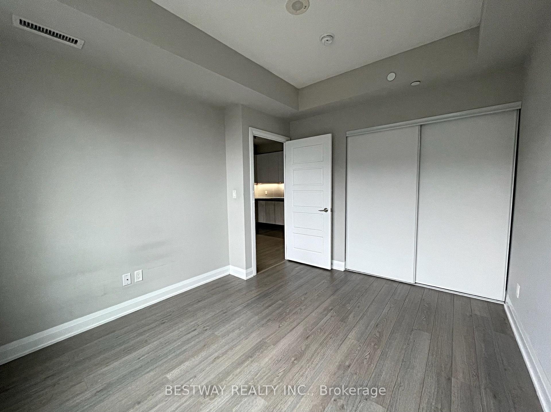Photo 3 of Unit 629, 15 Water Walk Drive, Markham, Unionville — HOMEH