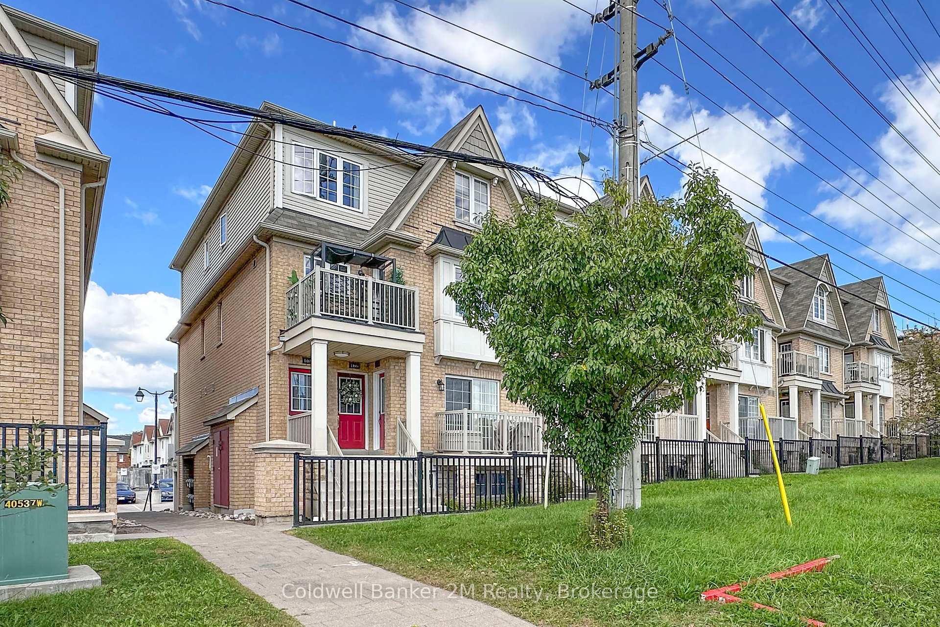 Photo of 164 Kingston Road W