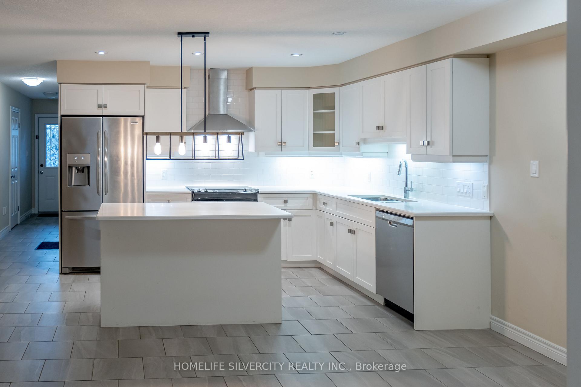 Photo 2 of Unit 57, 1220 Riverbend Road, London, South B — HOMEH