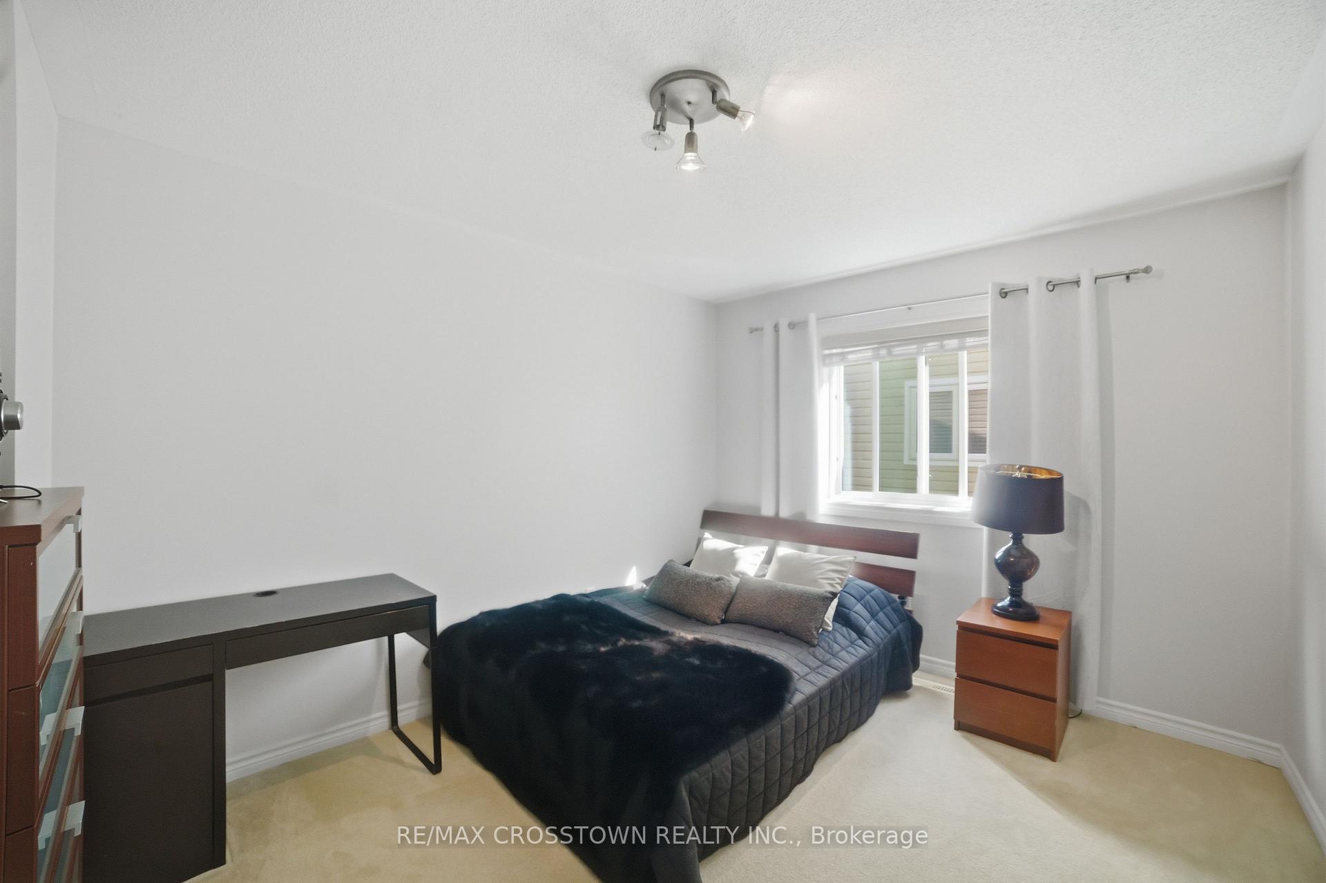 Photo 25 of 17 Counsellor Terrace, Barrie, Innis-Shore — HOMEH