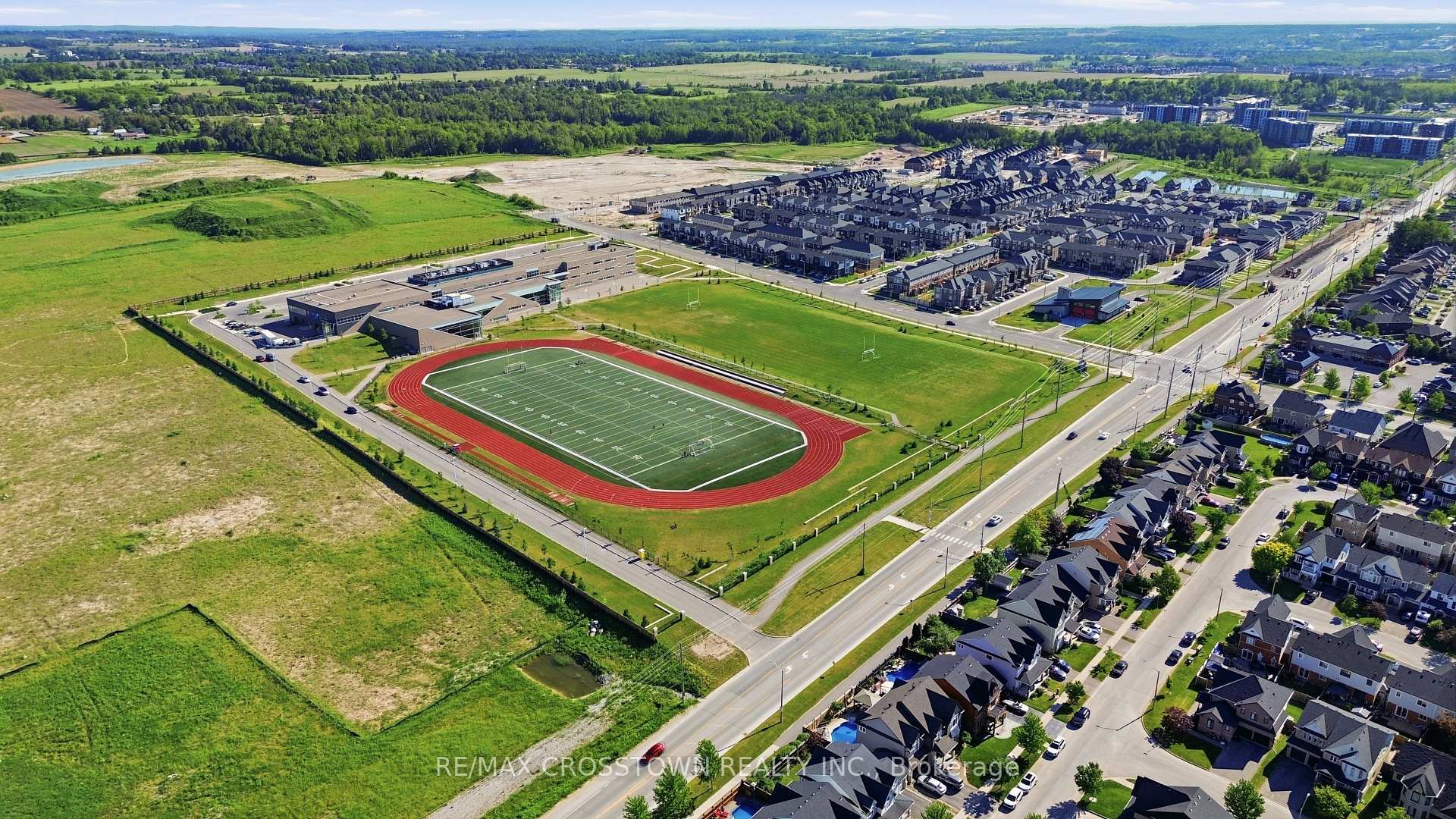 Photo 44 of 17 Counsellor Terrace, Barrie, Innis-Shore — HOMEH