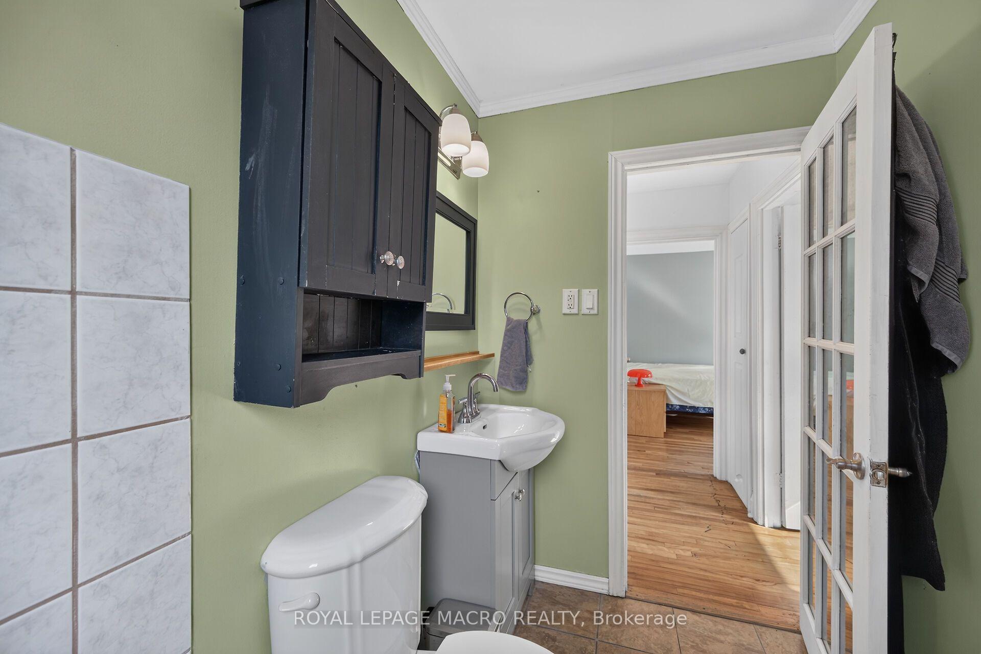 Photo 21 of 43 East 39th Street, Hamilton, Raleigh — HOMEH