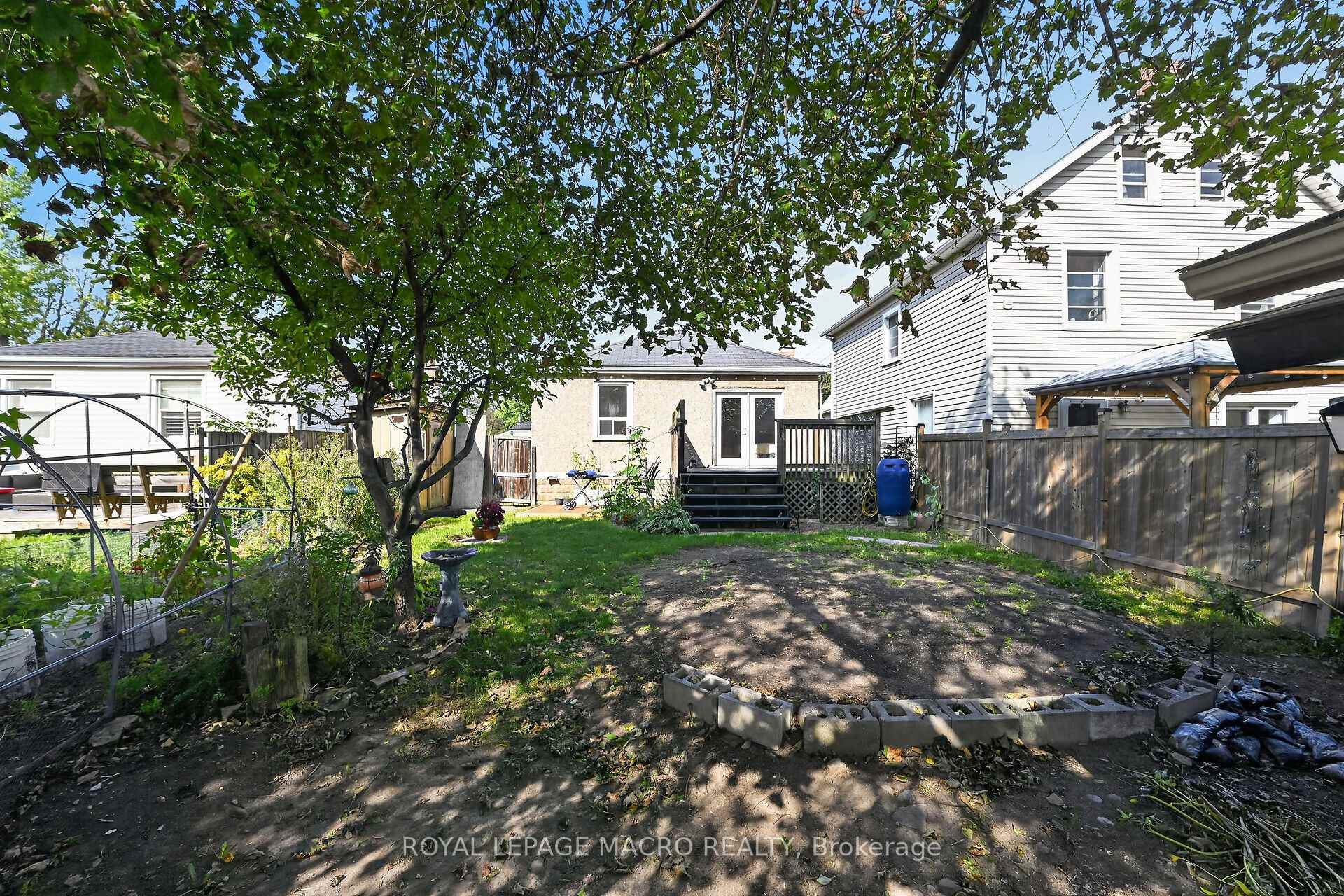 Photo 36 of 43 East 39th Street, Hamilton, Raleigh — HOMEH