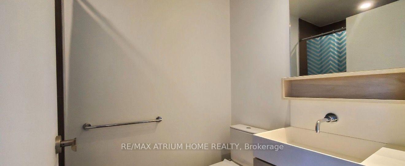 Photo 9 of Unit 938, 8 Hillsdale Avenue E, Toronto, Mount Pleasant West — HOMEH