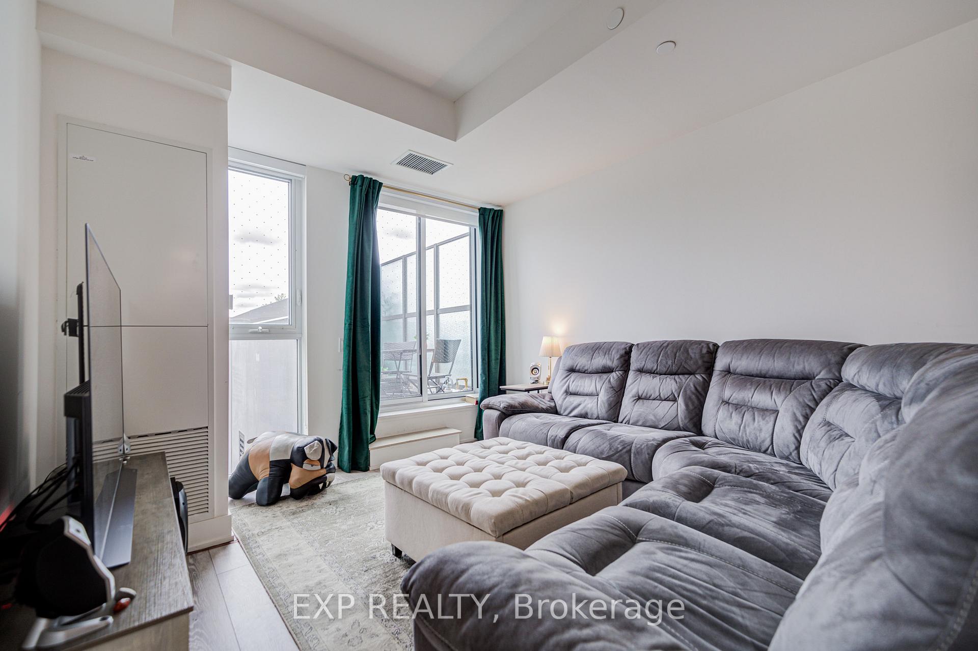 Photo 4 of Unit 211, 1285 Queen Street E, Toronto, Greenwood-Coxwell — HOMEH