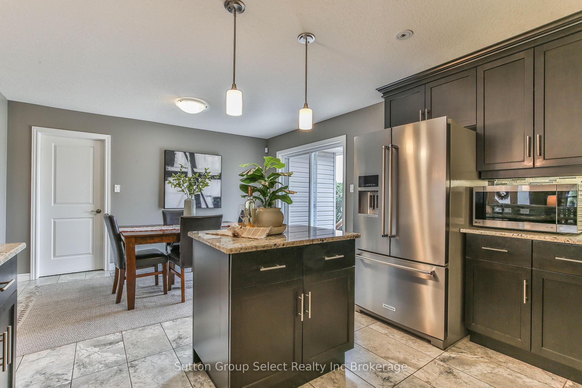 Photo 16 of 86 Walker Road, Ingersoll, Ingersoll - South — HOMEH
