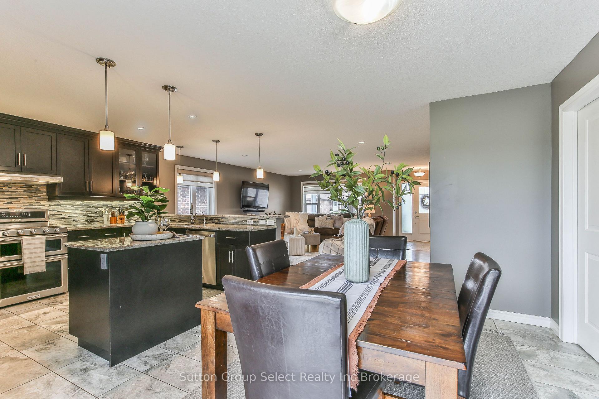 Photo 18 of 86 Walker Road, Ingersoll, Ingersoll - South — HOMEH