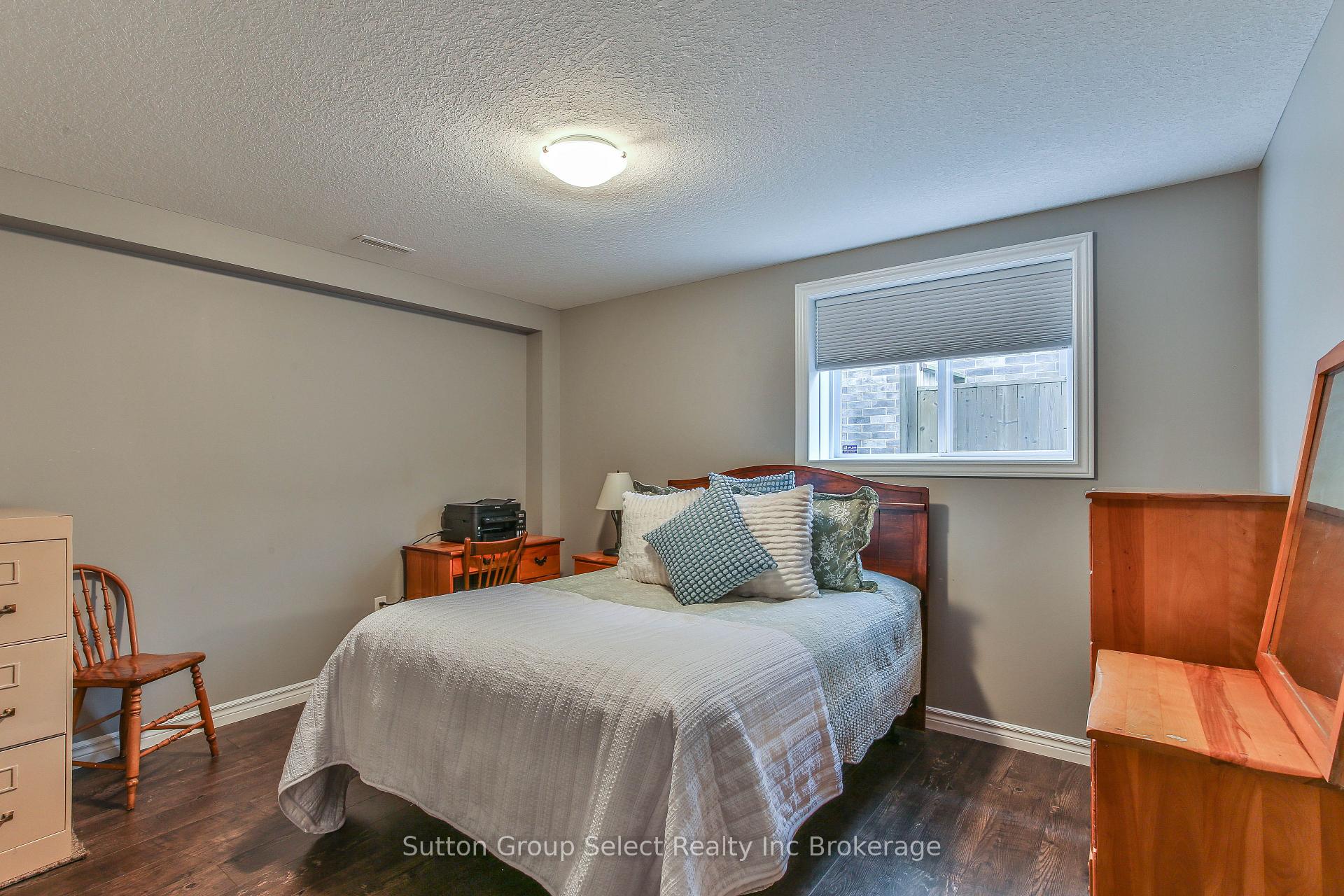 Photo 36 of 86 Walker Road, Ingersoll, Ingersoll - South — HOMEH