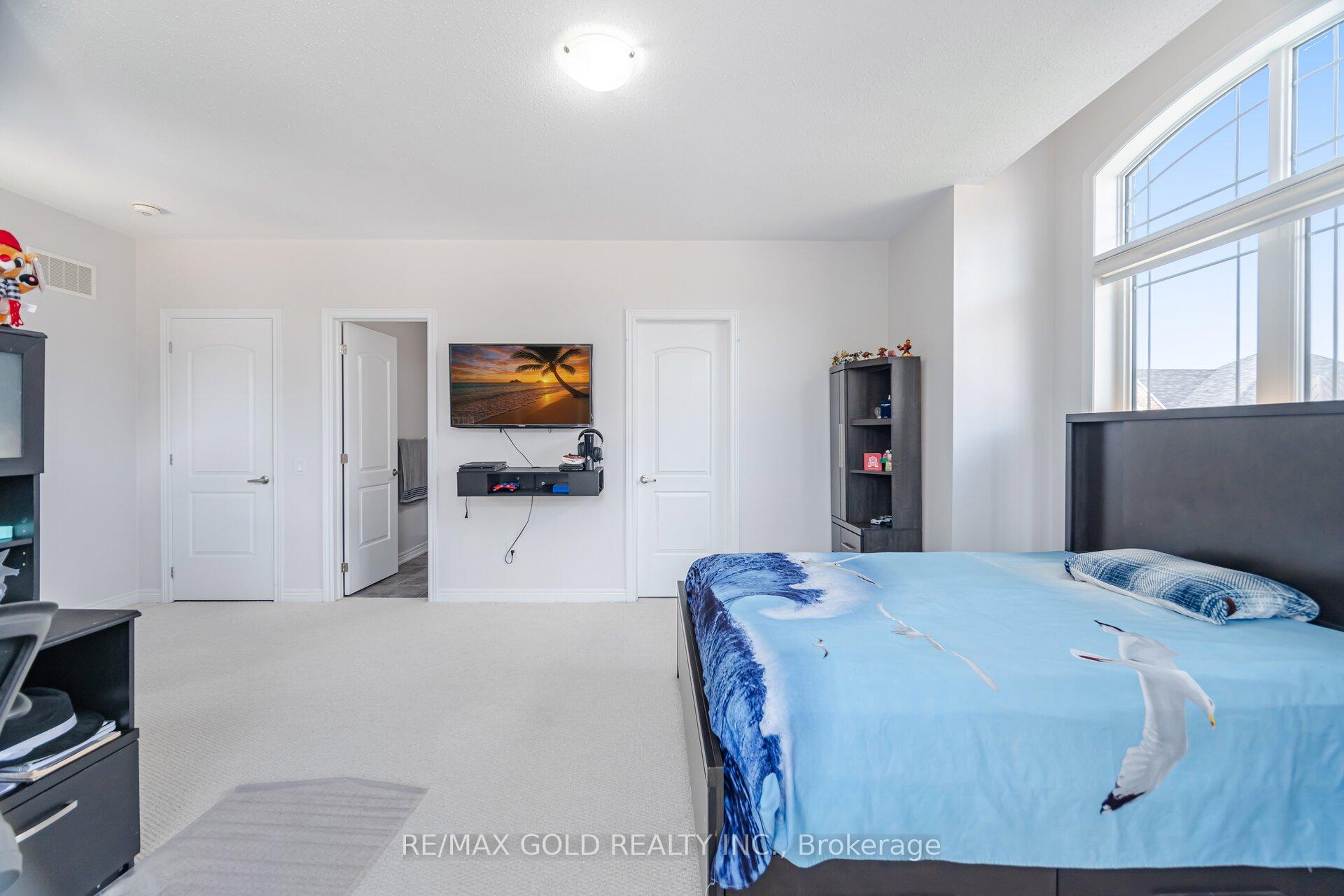 Photo 27 of 54 Ash Hill Avenue, Caledon, Caledon East — HOMEH