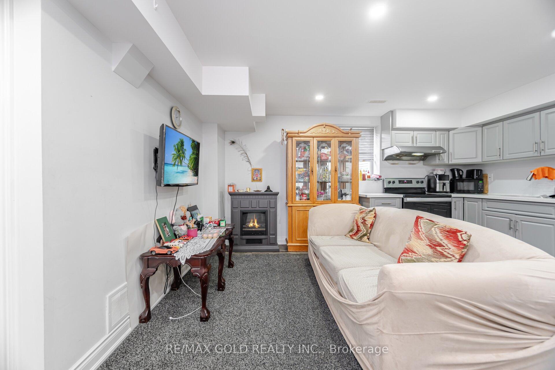 Photo 38 of 54 Ash Hill Avenue, Caledon, Caledon East — HOMEH