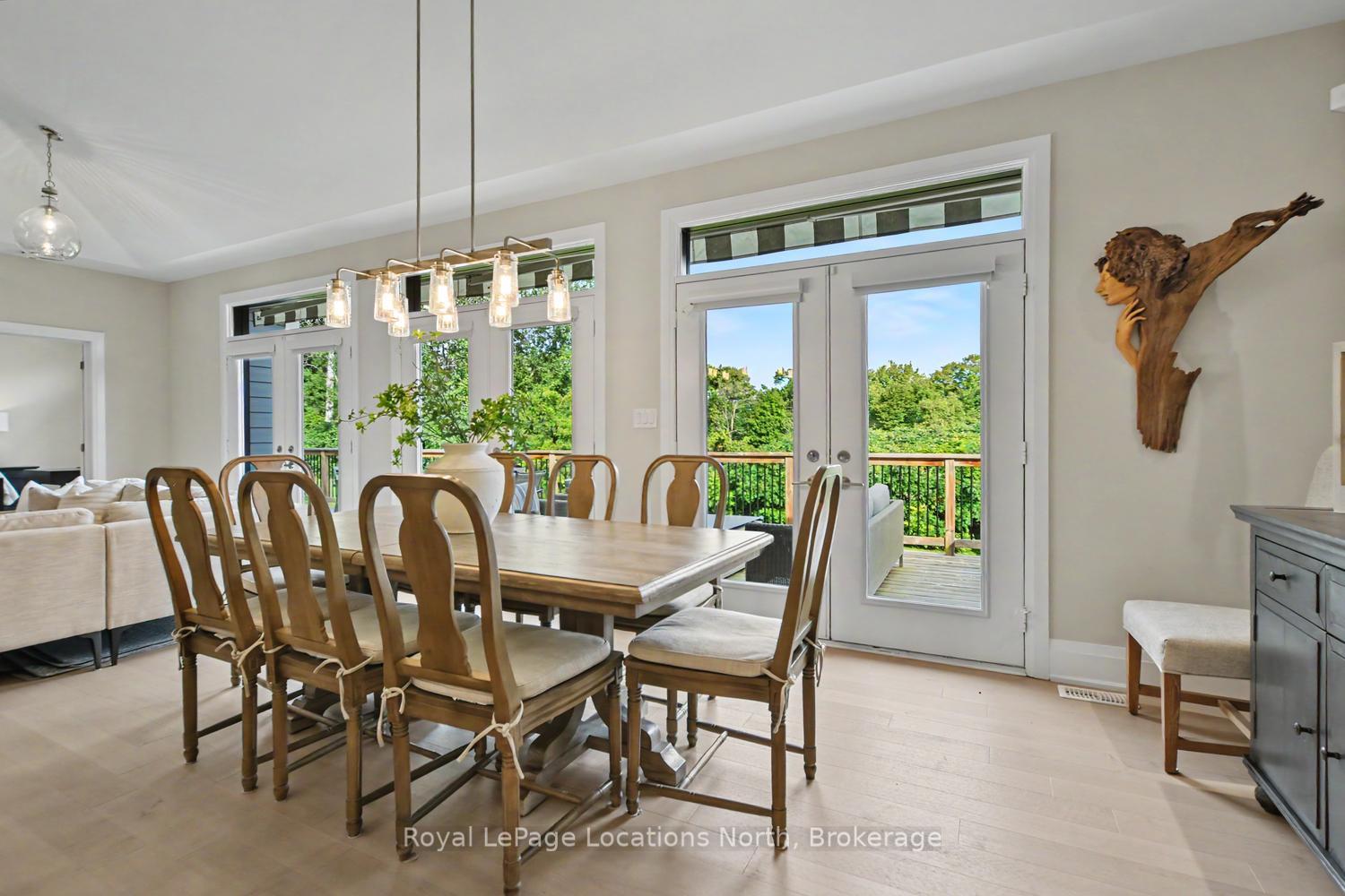 Photo 13 of 129 Crestview Court, Blue Mountains — HOMEH