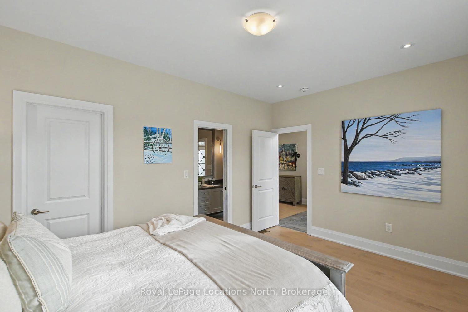 Photo 20 of 129 Crestview Court, Blue Mountains — HOMEH