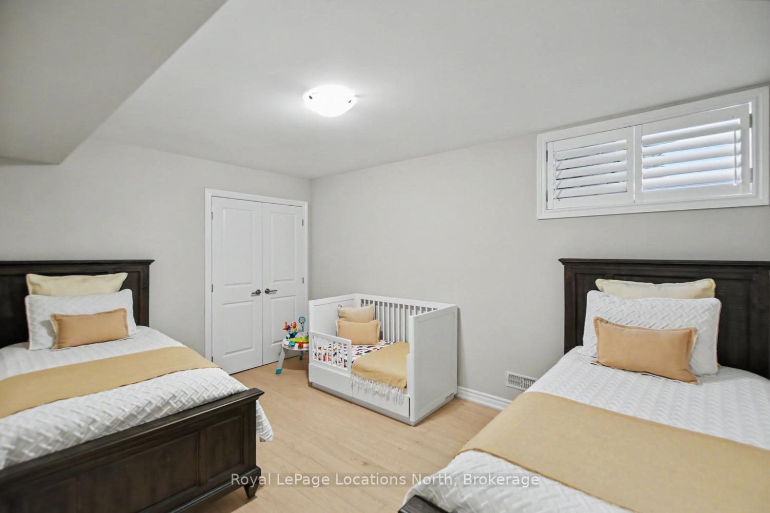 Photo 36 of 129 Crestview Court, Blue Mountains — HOMEH