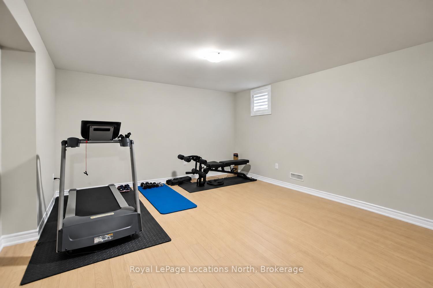 Photo 37 of 129 Crestview Court, Blue Mountains — HOMEH
