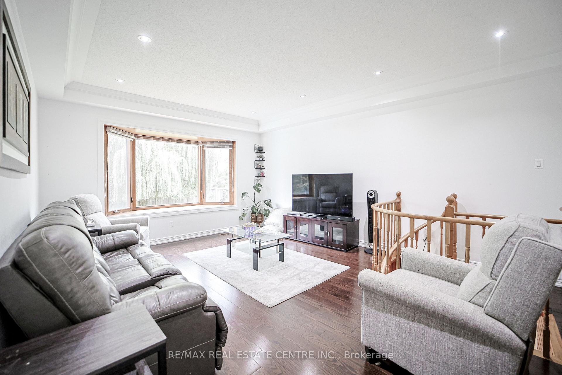 Photo 9 of 7750 5 Side Road, Milton, Milton North — HOMEH