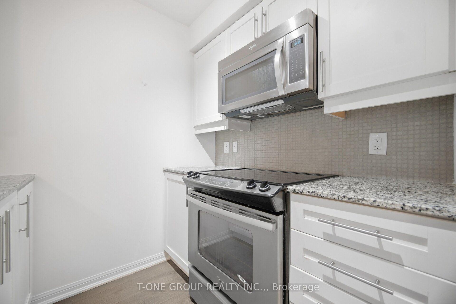 Photo 16 of Unit 1213, 35 Bastion Street, Toronto, Waterfront Communities — HOMEH