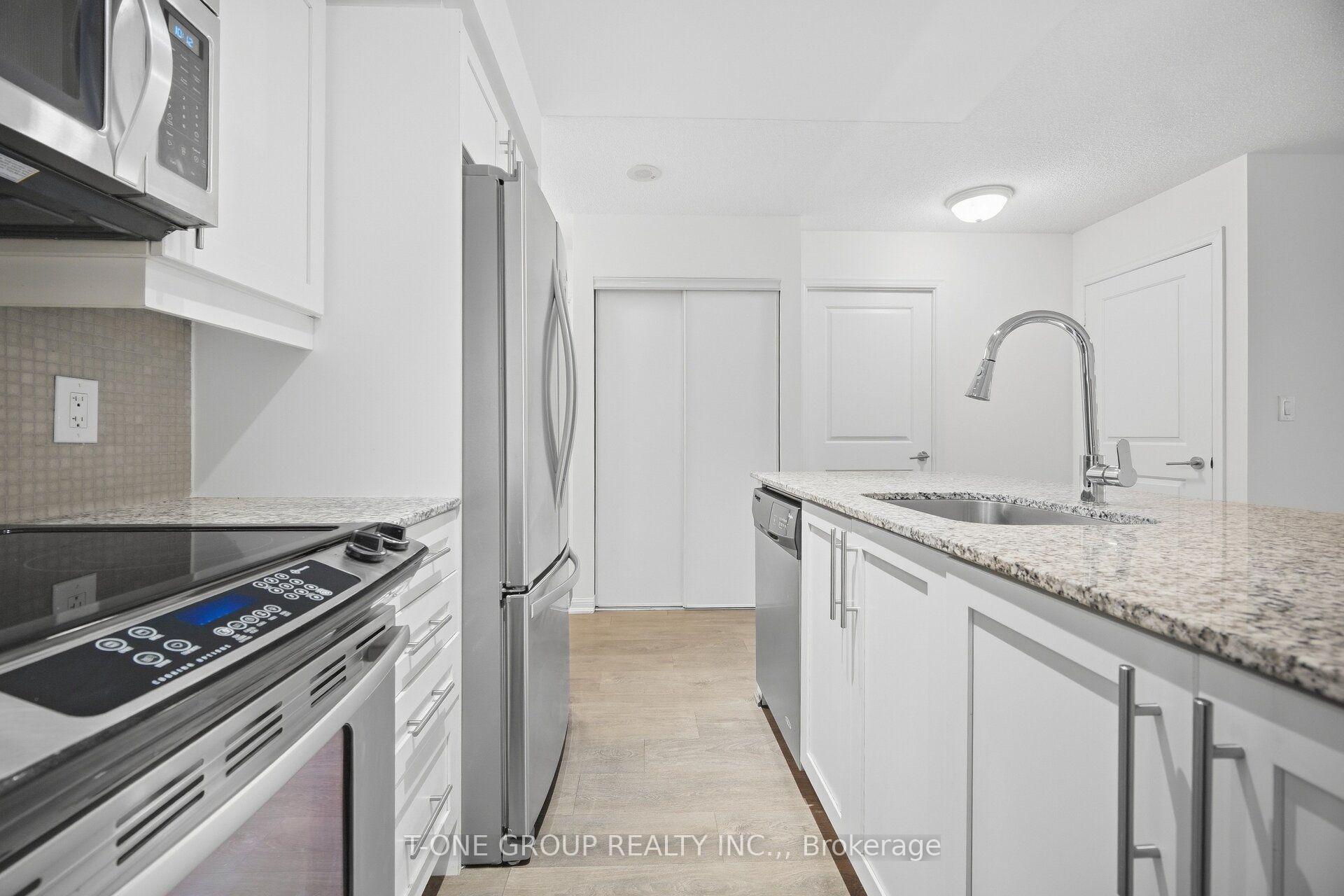 Photo 17 of Unit 1213, 35 Bastion Street, Toronto, Waterfront Communities — HOMEH