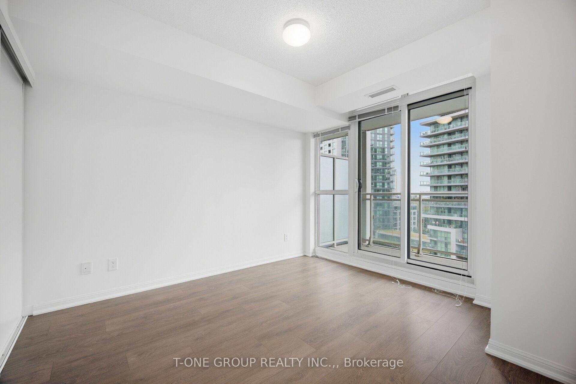 Photo 18 of Unit 1213, 35 Bastion Street, Toronto, Waterfront Communities — HOMEH