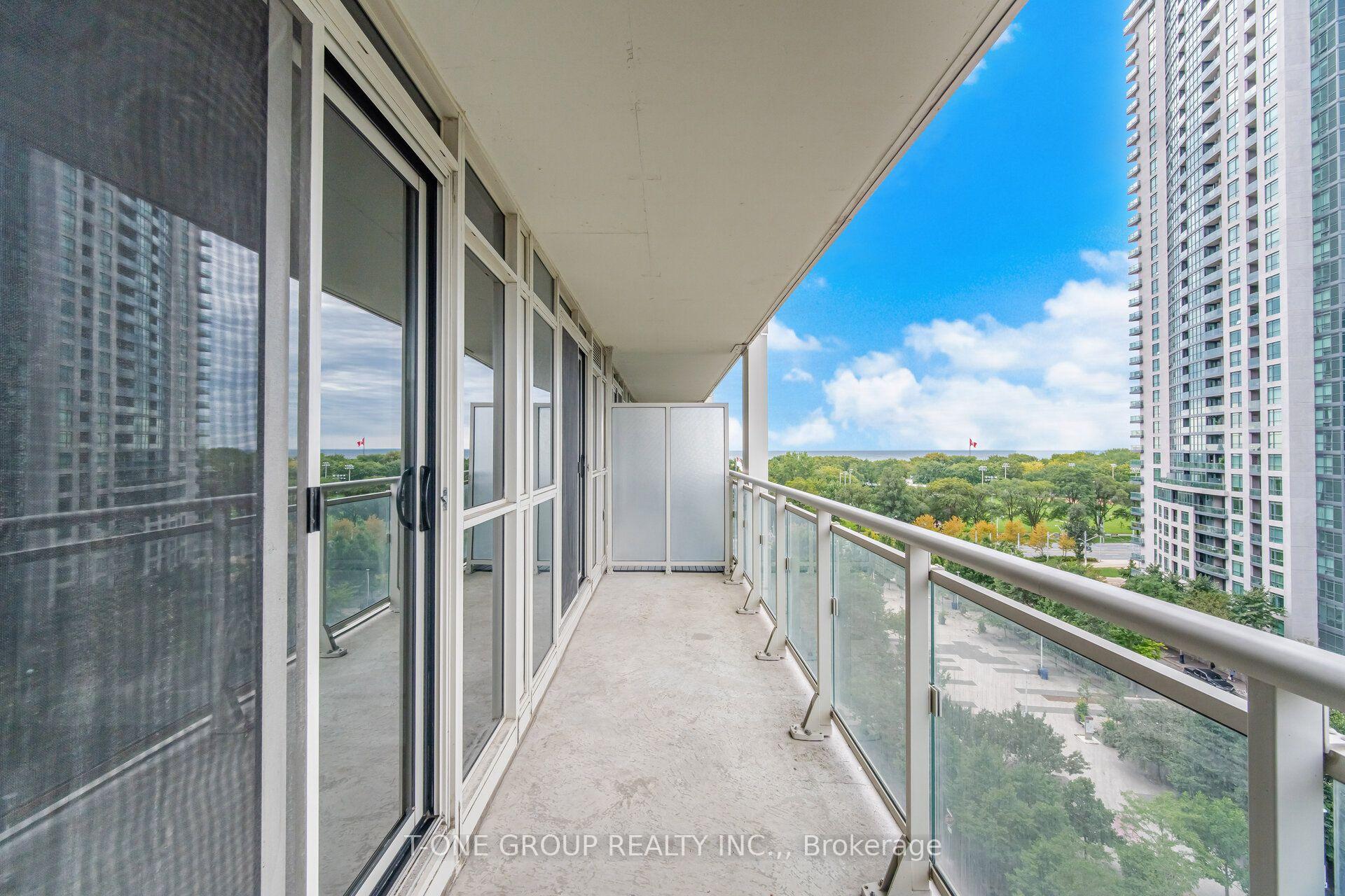 Photo 25 of Unit 1213, 35 Bastion Street, Toronto, Waterfront Communities — HOMEH