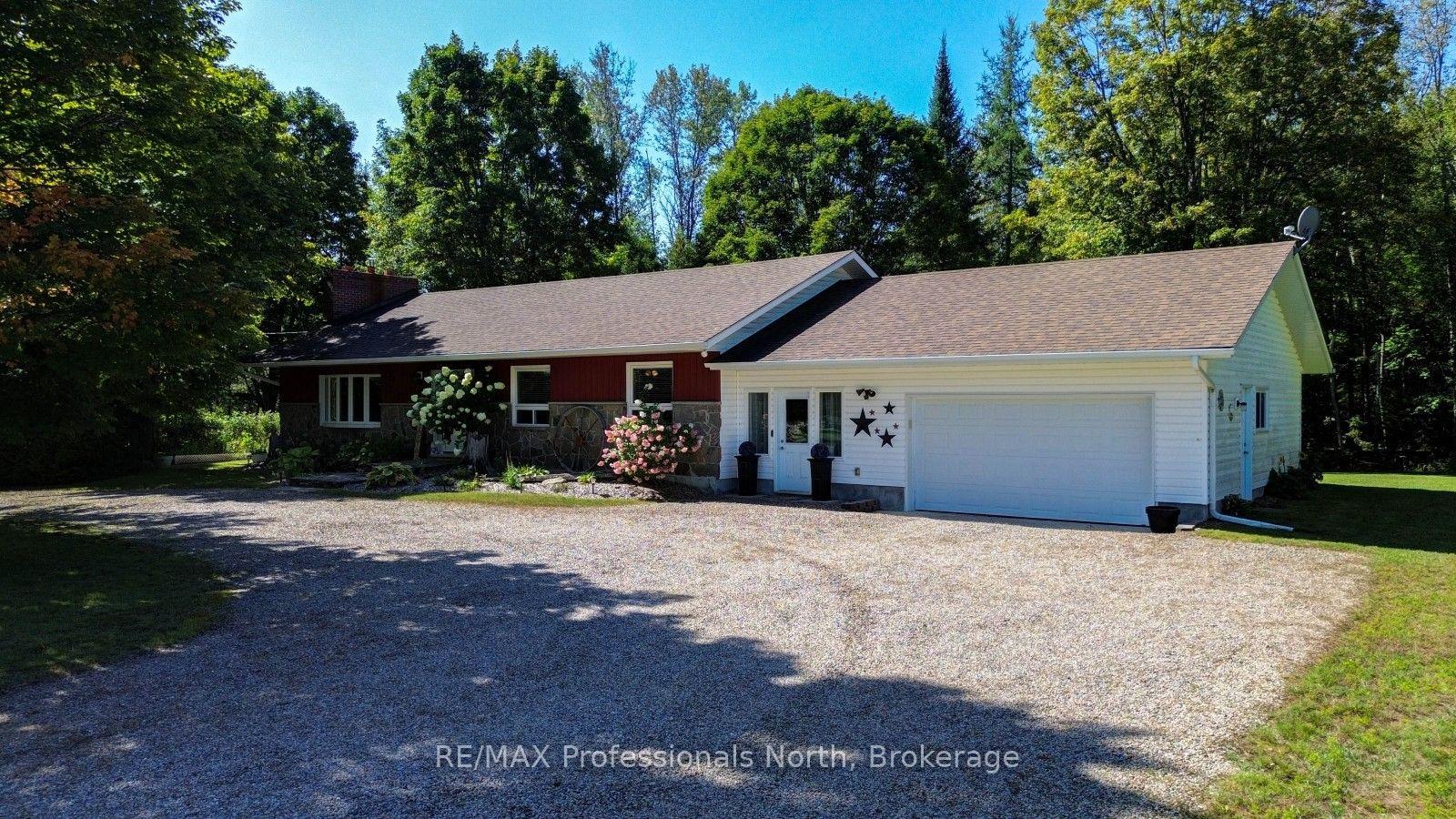 Photo of 1017 Clement Lake Road