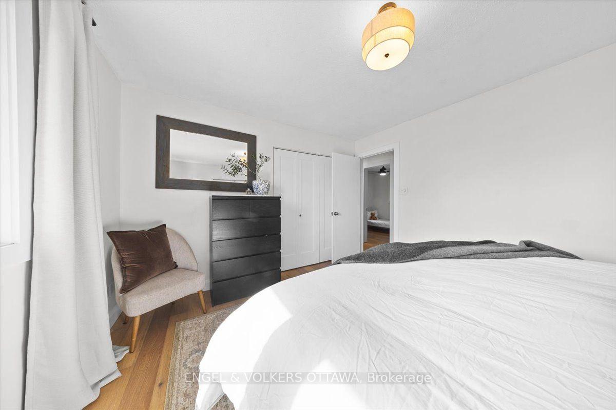 Photo 28 of 1393 Sutherland Drive, Ottawa, Manotick South to Roger Stevens — HOMEH