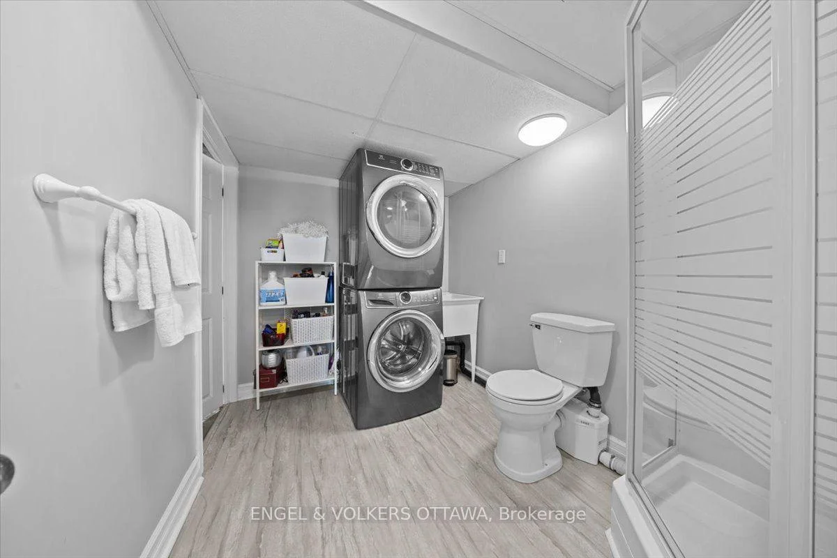 Photo 37 of 1393 Sutherland Drive, Ottawa, Manotick South to Roger Stevens — HOMEH