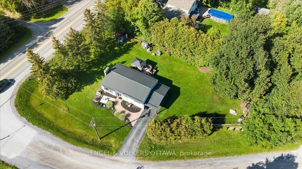 Photo 61 of 1393 Sutherland Drive, Ottawa, Manotick South to Roger Stevens — HOMEH