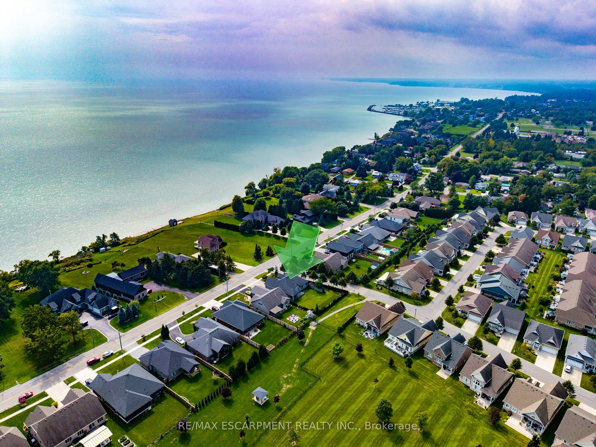 Photo 5 of 149 New Lakeshore Road, Norfolk, Port Dover — HOMEH
