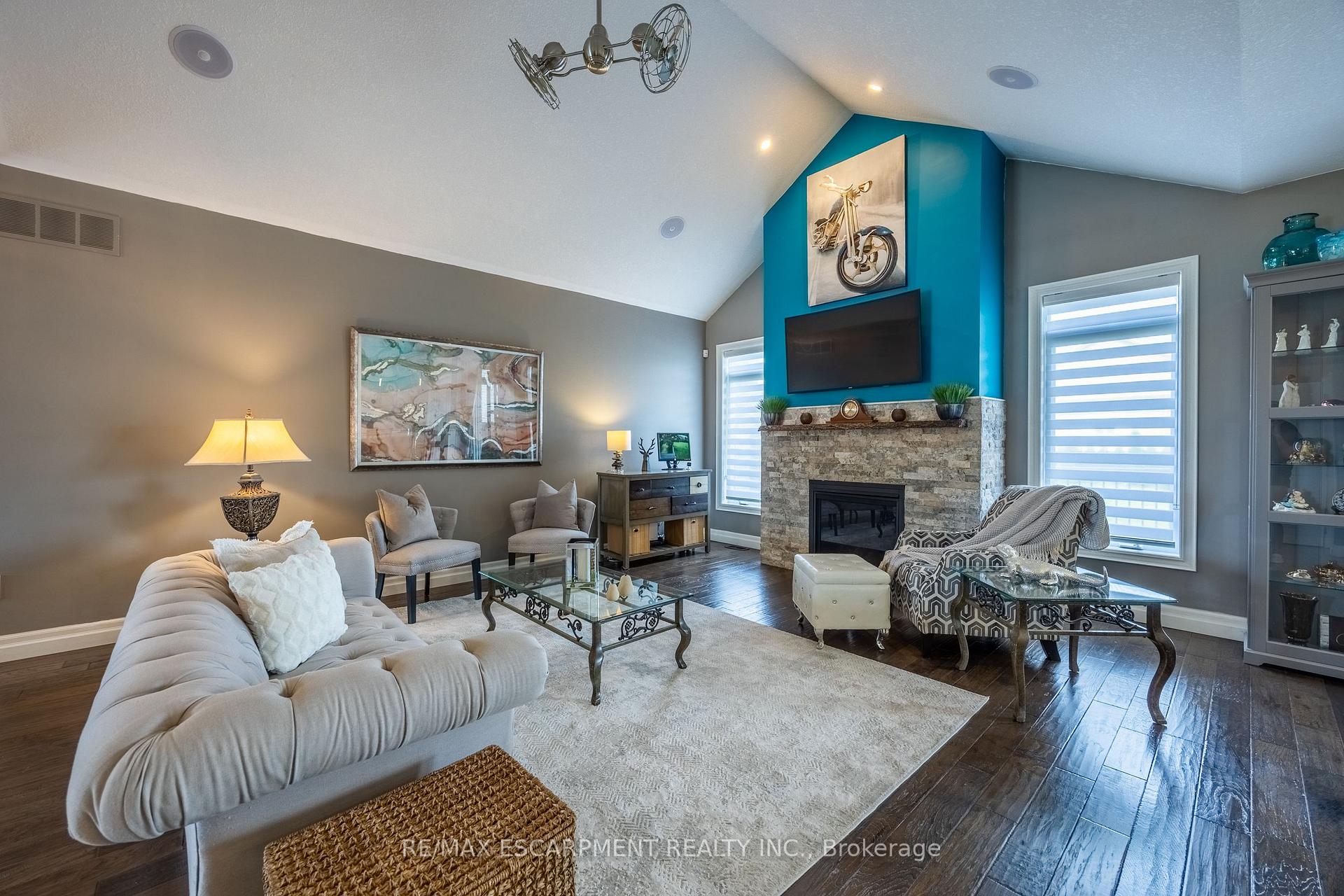 Photo 21 of 149 New Lakeshore Road, Norfolk, Port Dover — HOMEH