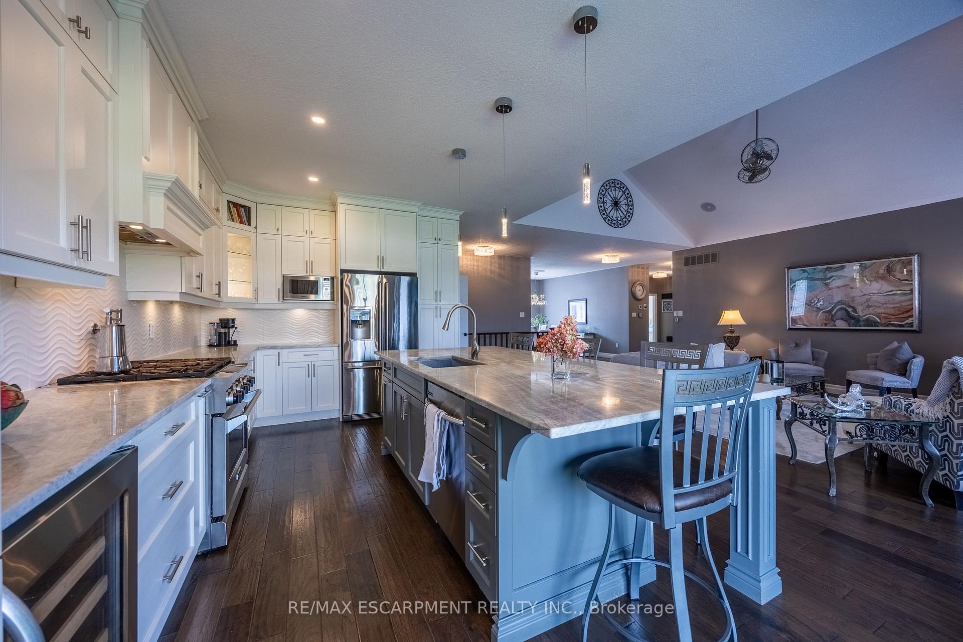 Photo 25 of 149 New Lakeshore Road, Norfolk, Port Dover — HOMEH
