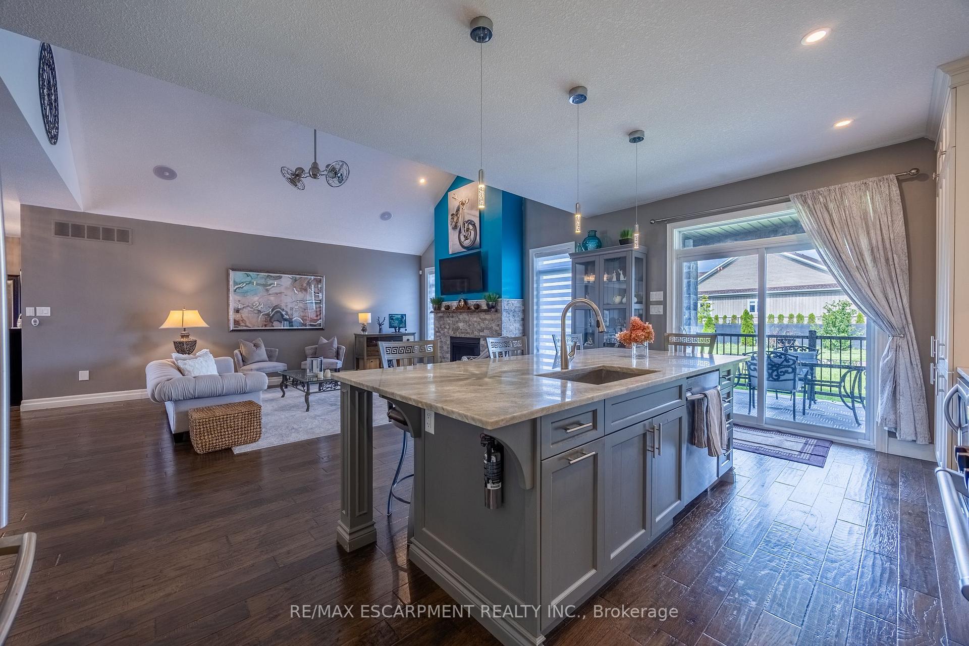 Photo 26 of 149 New Lakeshore Road, Norfolk, Port Dover — HOMEH