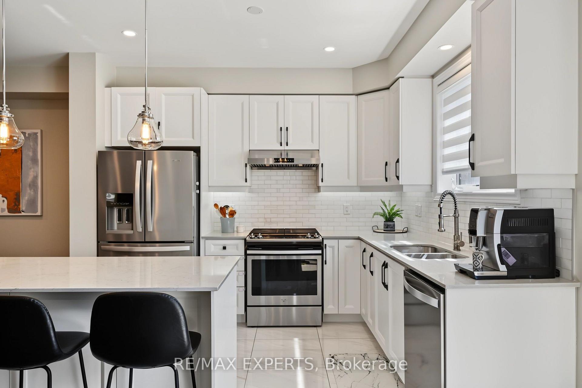 Photo 6 of 9 Tormore Road, Caledon, Bolton East — HOMEH