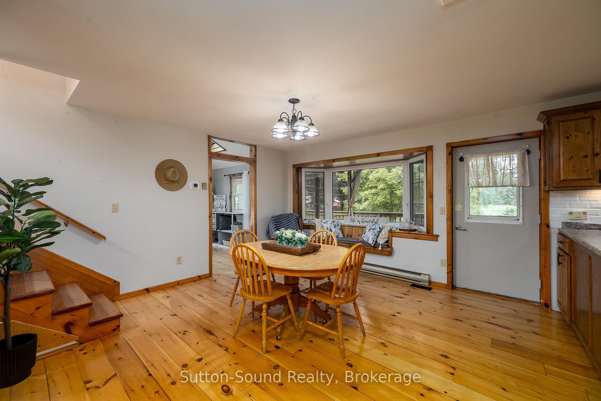 Photo 17 of 164 Hamilton Street, Arran-Elderslie — HOMEH