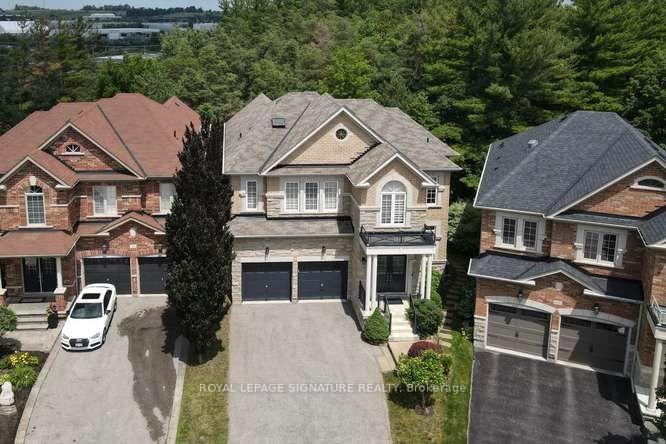 Photo 2 of 488 Foxcroft Boulevard, Newmarket, Stonehaven-Wyndham — HOMEH