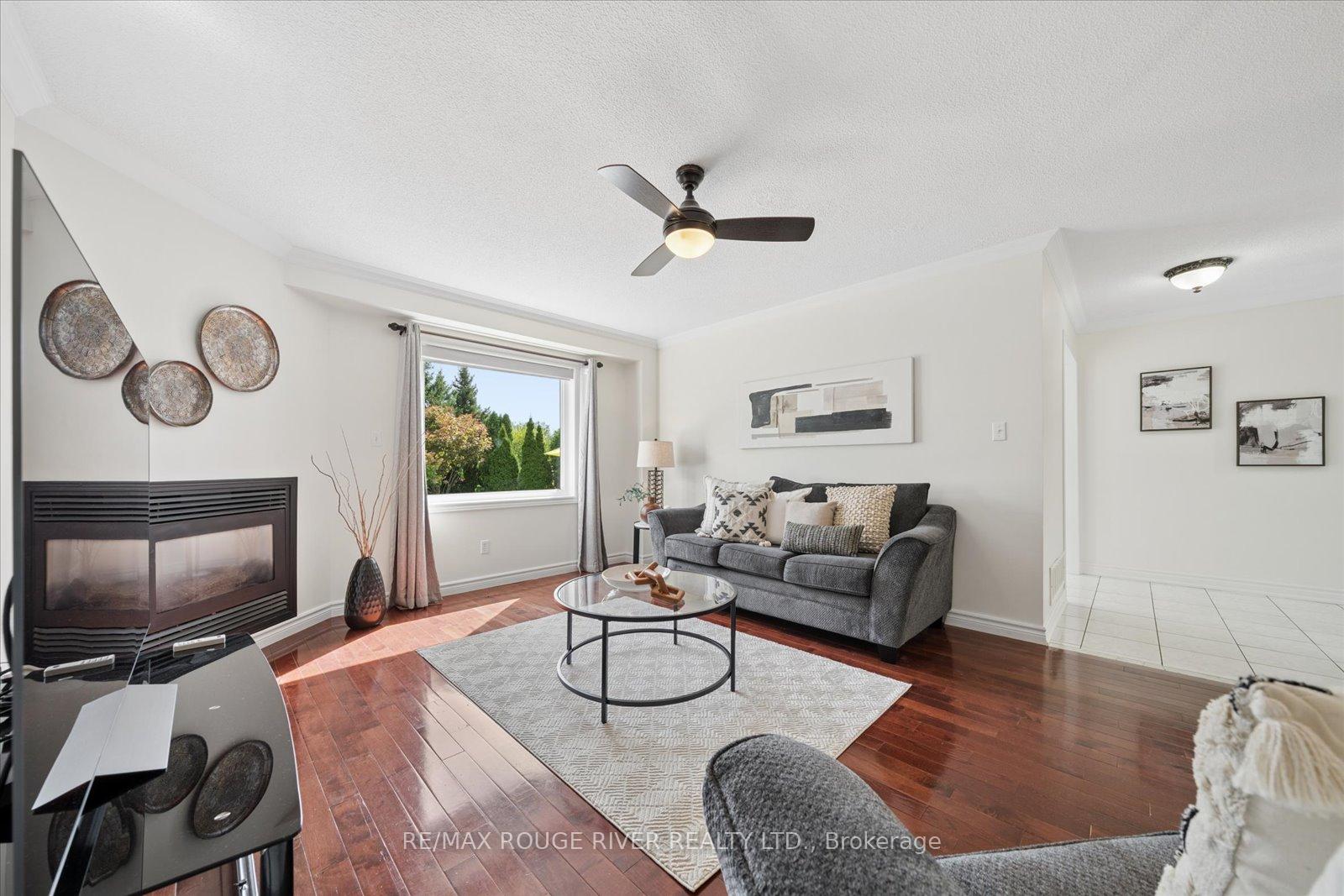 Photo 16 of 84 Bedell Crescent, Whitby, Rolling Acres — HOMEH