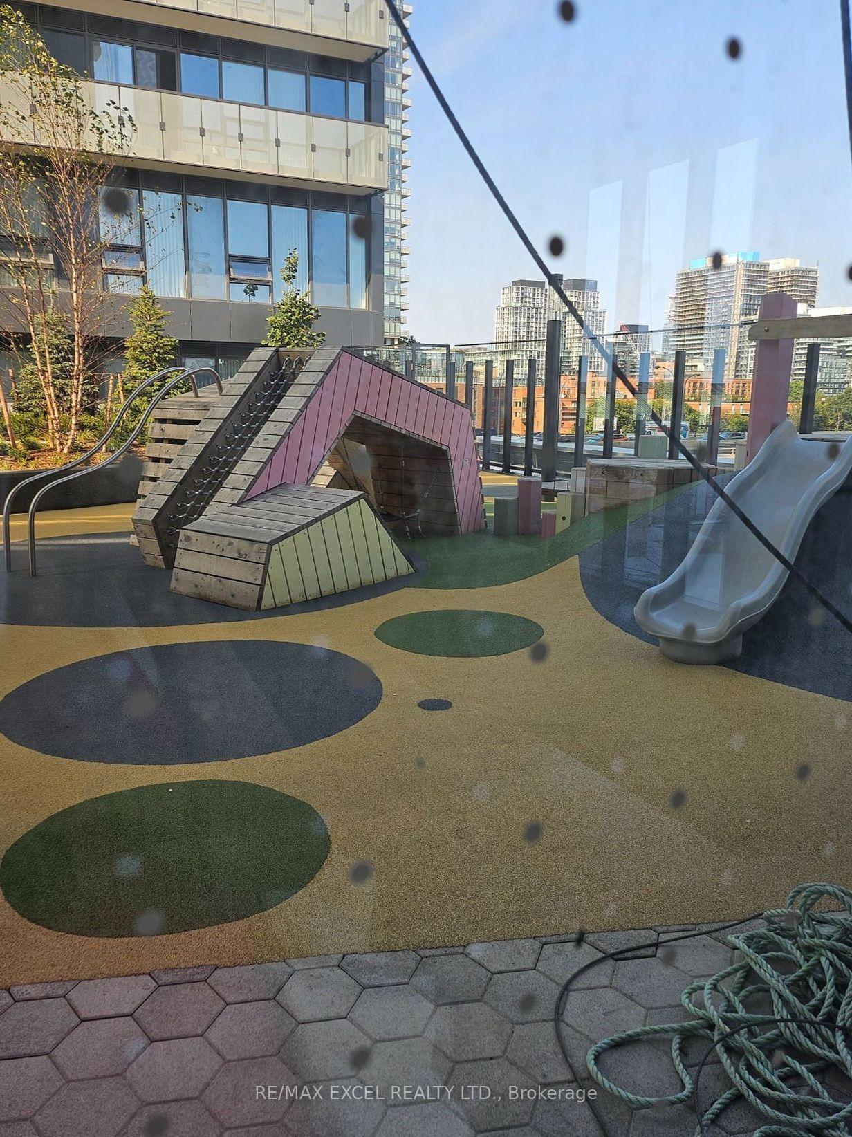 Photo 37 of Unit 3806, 138 Downes Street, Toronto, Waterfront Communities — HOMEH
