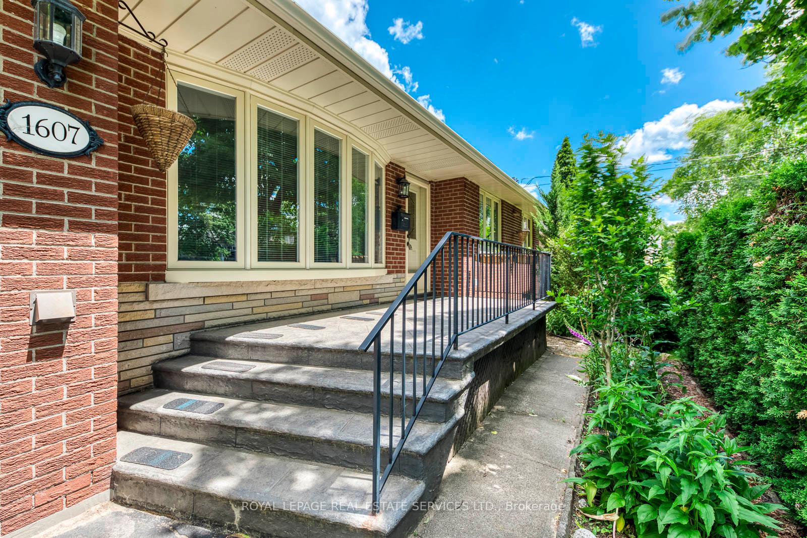 Photo 1 of 1607 Ewald Road, Mississauga, Mineola — HOMEH