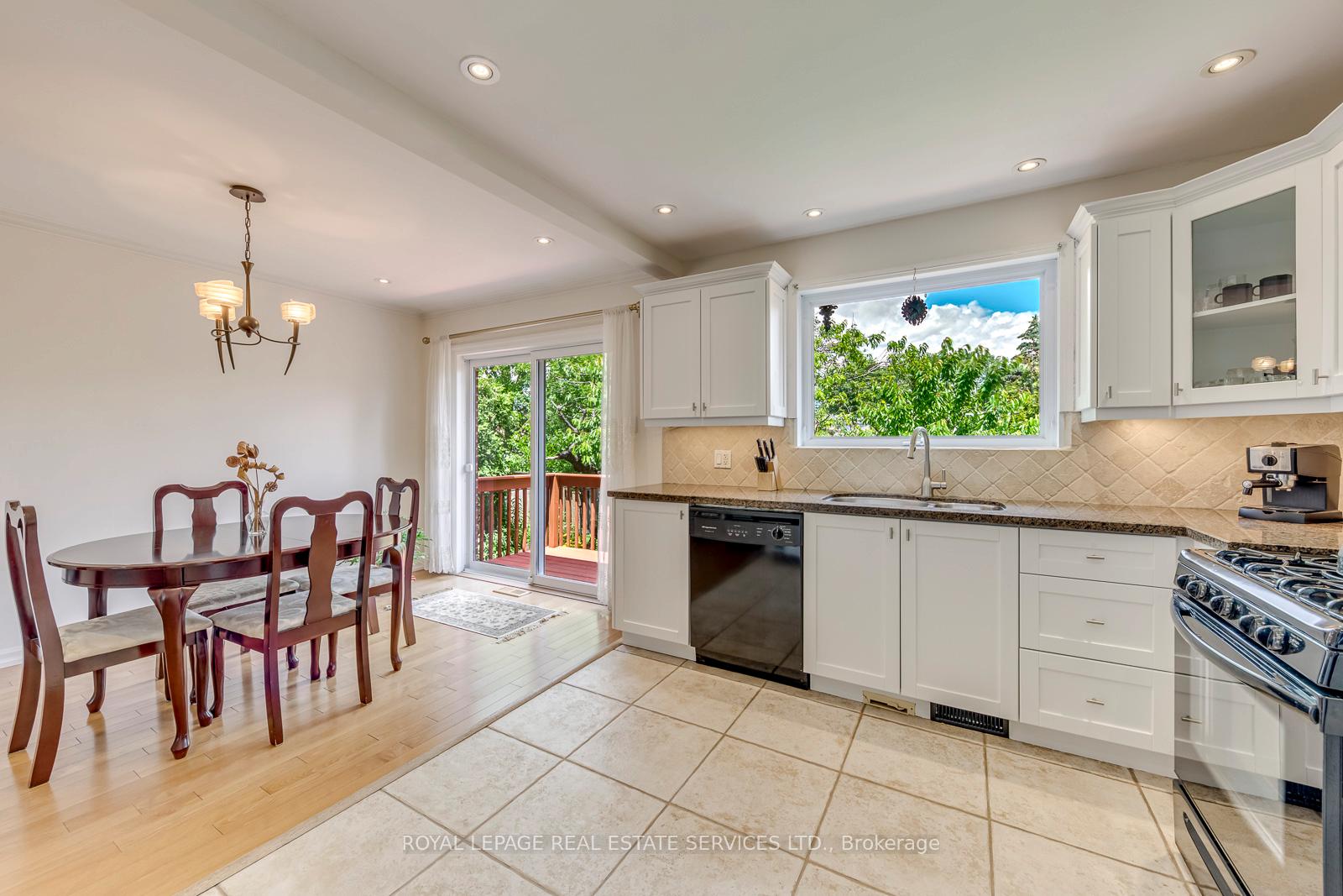 Photo 14 of 1607 Ewald Road, Mississauga, Mineola — HOMEH