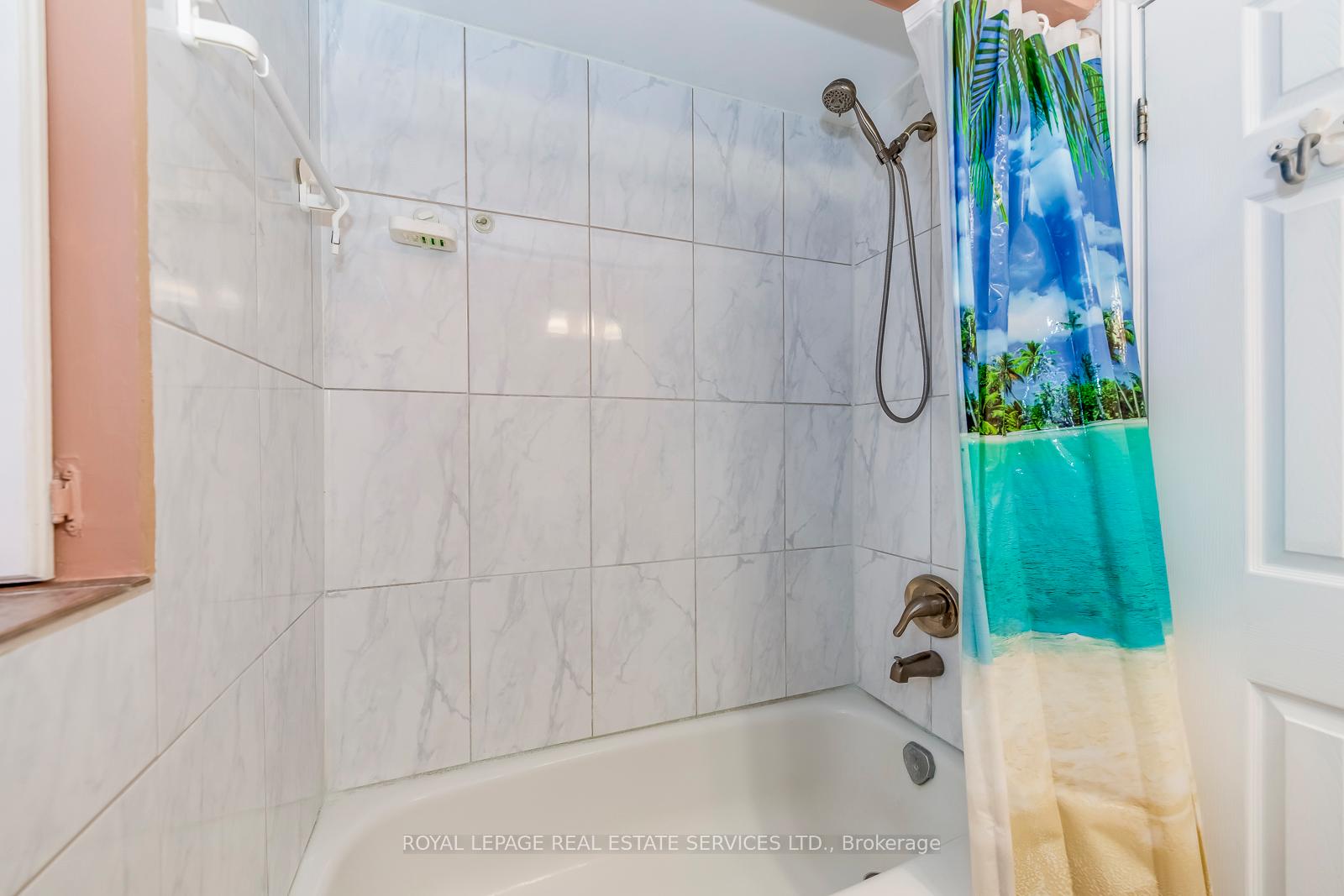 Photo 20 of 1607 Ewald Road, Mississauga, Mineola — HOMEH