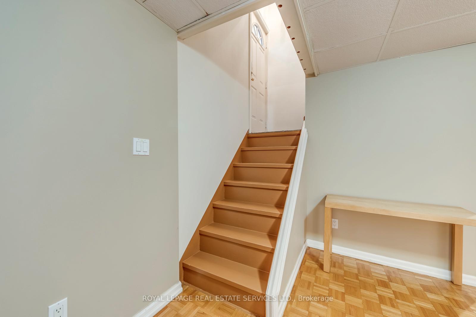 Photo 22 of 1607 Ewald Road, Mississauga, Mineola — HOMEH