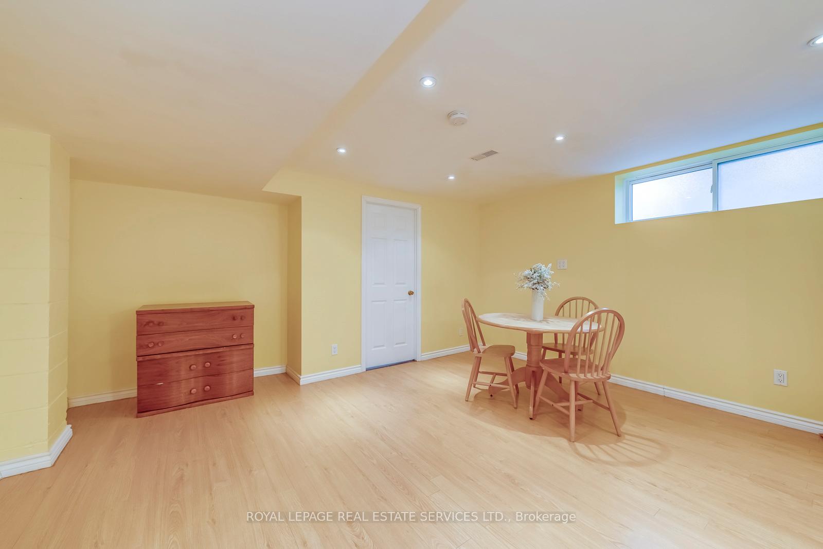 Photo 26 of 1607 Ewald Road, Mississauga, Mineola — HOMEH