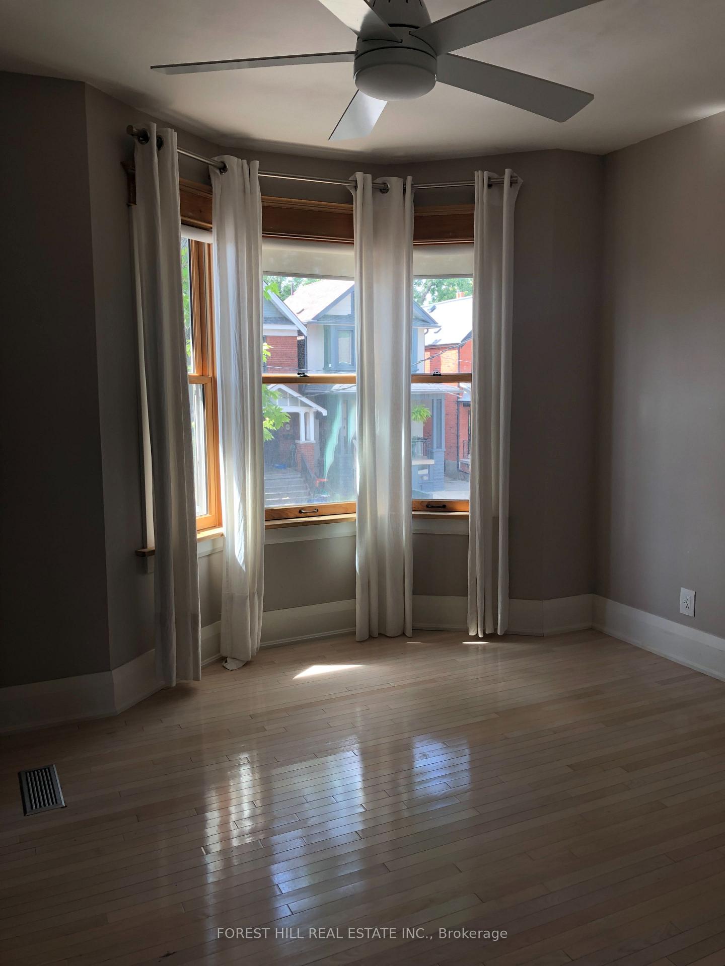 Photo 12 of 37 Hendrick Avenue, Toronto, Wychwood — HOMEH