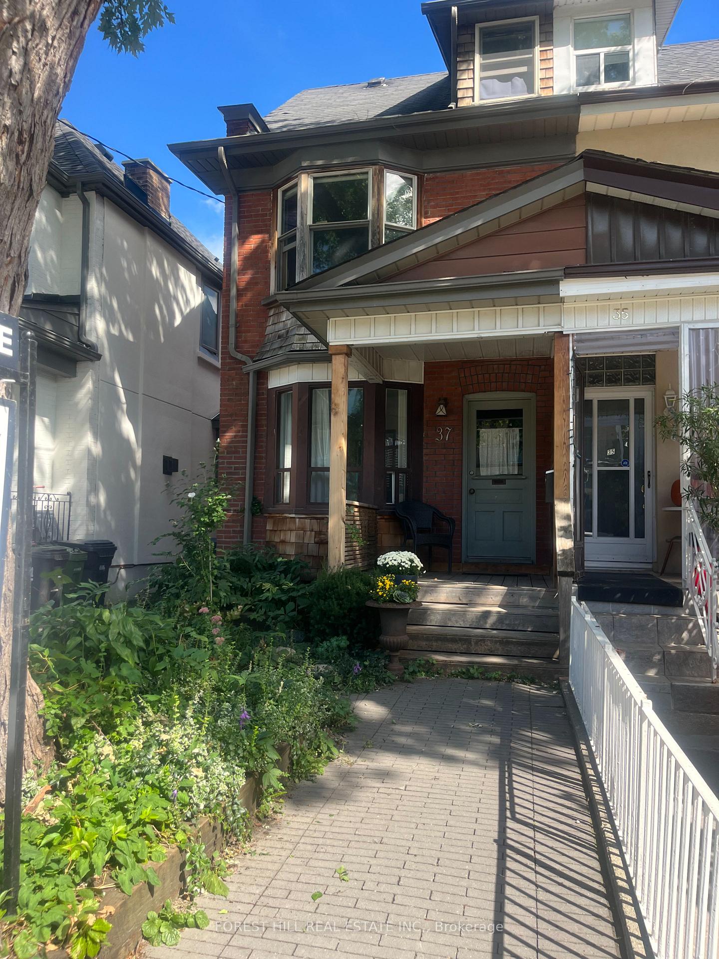 Photo 23 of 37 Hendrick Avenue, Toronto, Wychwood — HOMEH