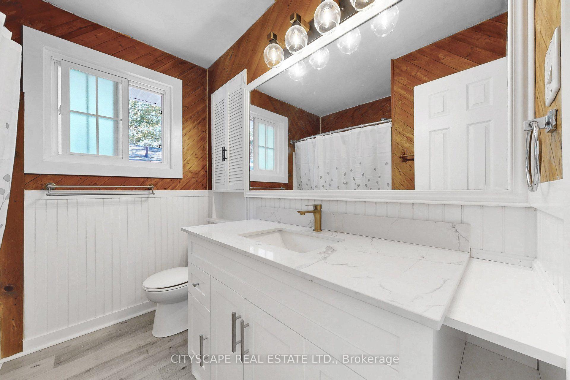 Photo 10 of 2049 Northern Avenue, Innisfil, Alcona — HOMEH