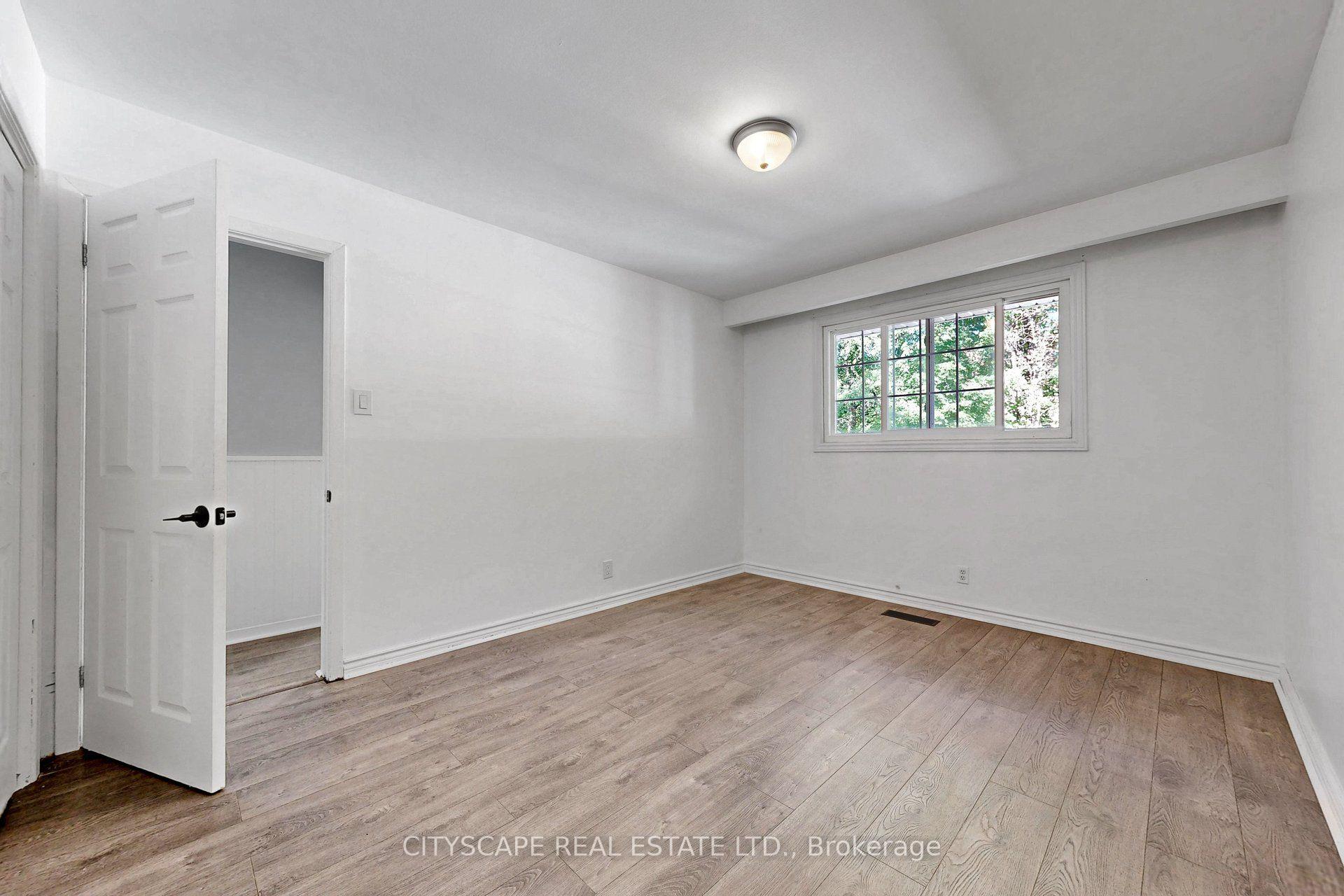 Photo 15 of 2049 Northern Avenue, Innisfil, Alcona — HOMEH
