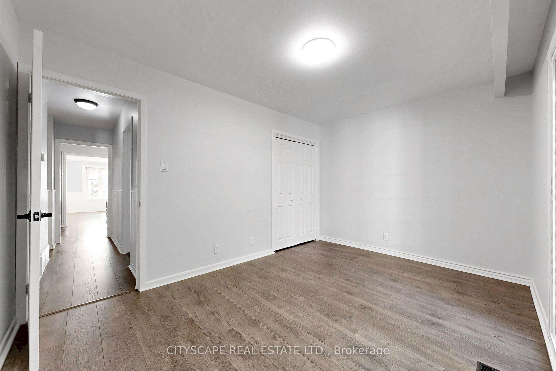 Photo 17 of 2049 Northern Avenue, Innisfil, Alcona — HOMEH